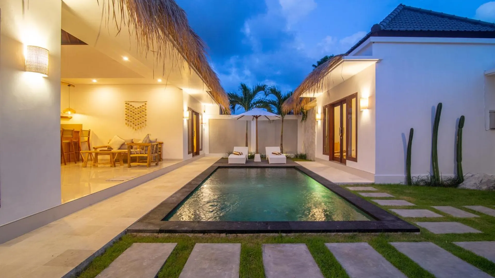 Simple & Magical Villas. Villa Sambali Lli Seminyak