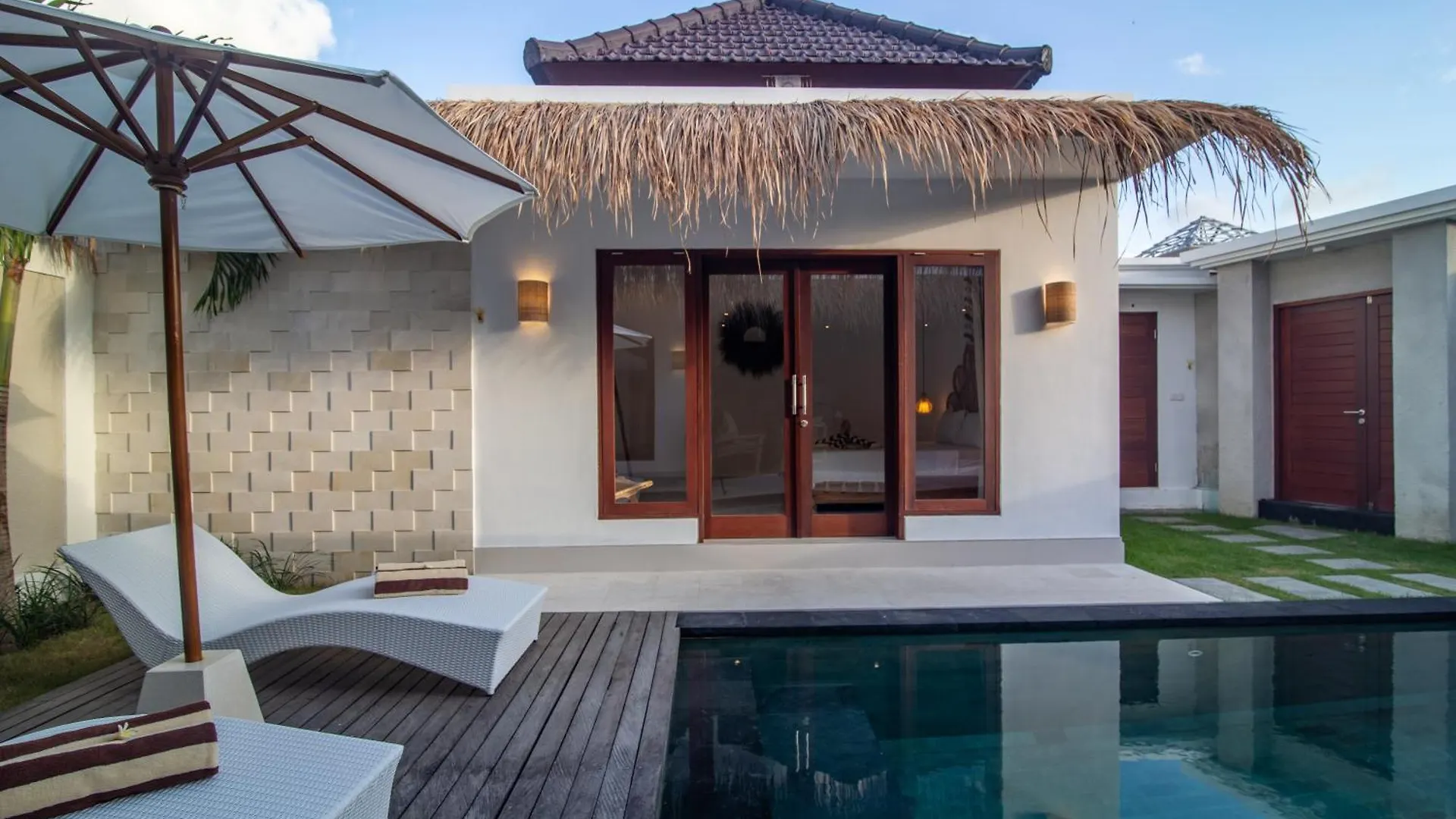Simple & Magical Villas. Villa Sambali Lli Seminyak