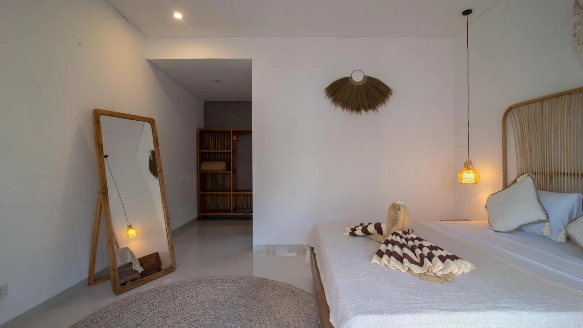 Simple & Magical Villas. Villa Sambali Lli Seminyak